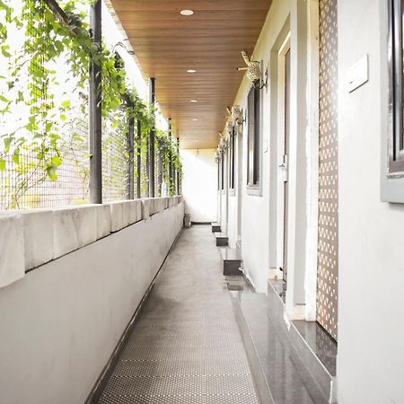 Hotel O Club Toronto Durg Exterior photo