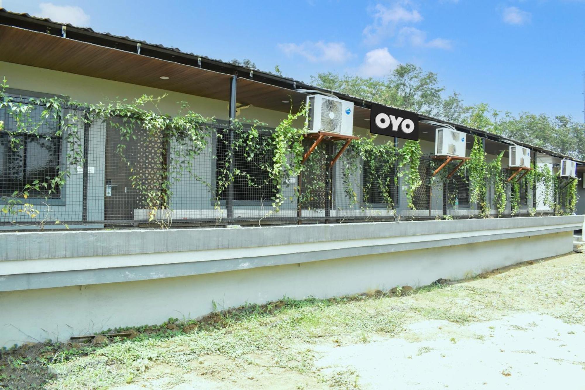 Hotel O Club Toronto Durg Exterior photo